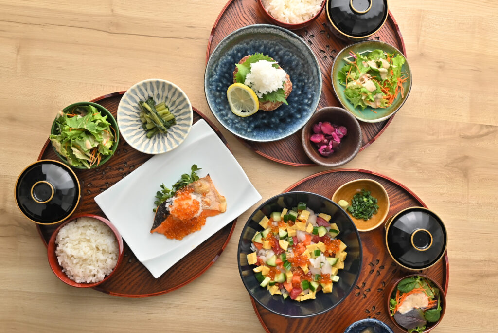おかわり自由！炊きたてごはんでちょっと贅沢な和ランチ